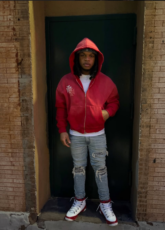 SAINT RED CROPPED HODDIE